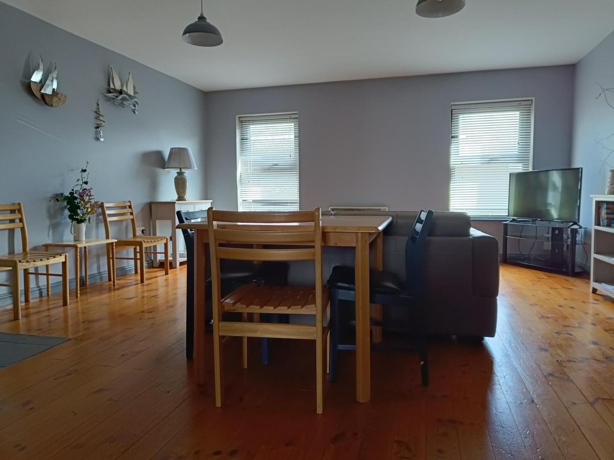 Dingle Town Center Apartment Exterior foto
