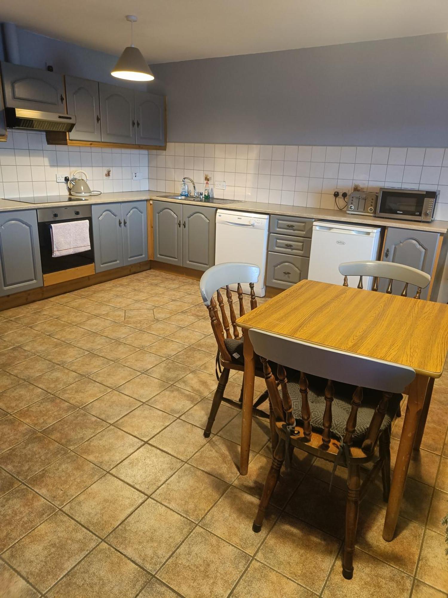 Dingle Town Center Apartment Exterior foto